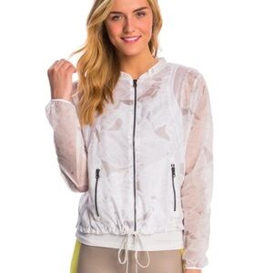 Alo yoga after sunset floral windbreaker